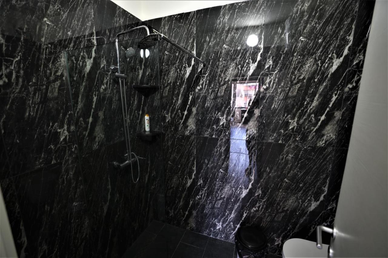 Stylish 1-Bedroom In Tirana #2 المظهر الخارجي الصورة