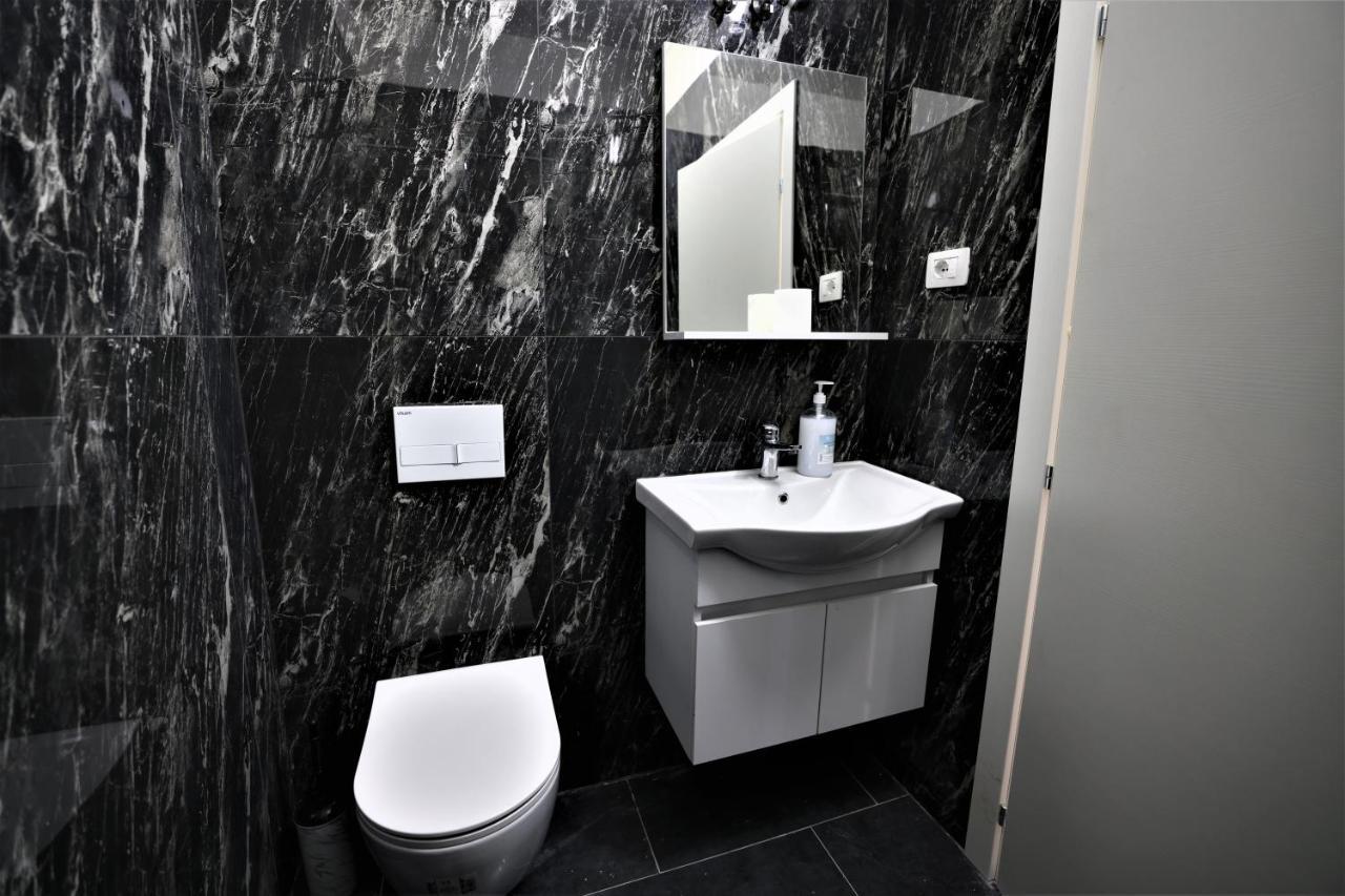 Stylish 1-Bedroom In Tirana #2 المظهر الخارجي الصورة